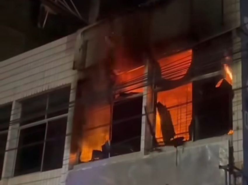 Kebakaran di Tuanku Tambusai Pekanbaru Tewaskan 4 Penghuni Ruko