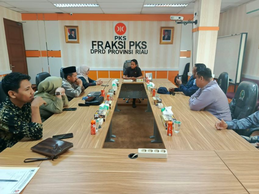 Pemdes Mekarsari Inhil Temui Samsuri Daris di DPRD Riau, Berharap Mendapat Dukungan Pembangunan