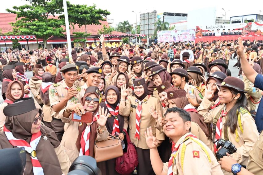 Bupati Kasmarni Pimpin Apel HUT Pramuka ke-64 Tahun 2025