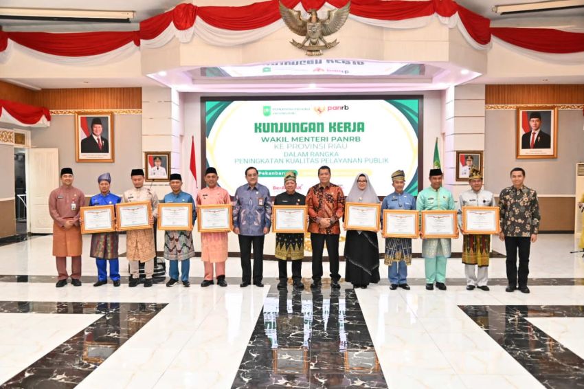 Bengkalis Borong Tiga Penghargaan Pelayanan Publik