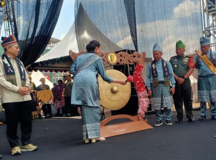 Menpar RI  Buka Event Pacu Jalur 2025