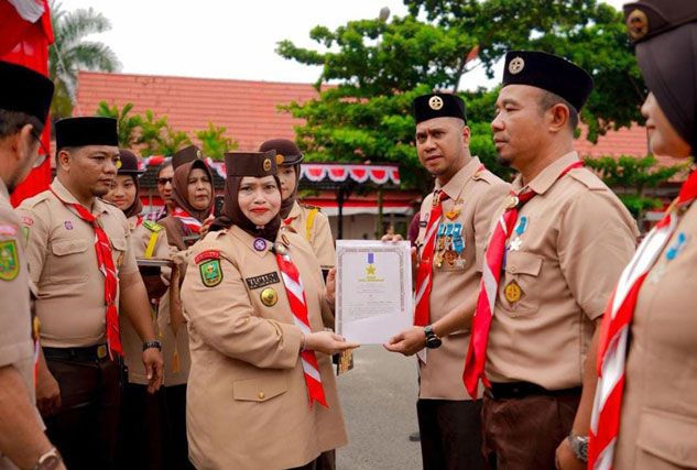 Bupati Kasmarni Bangga, 21 Tokoh Pramuka Bengkalis Raih Lencana Pancawarsa