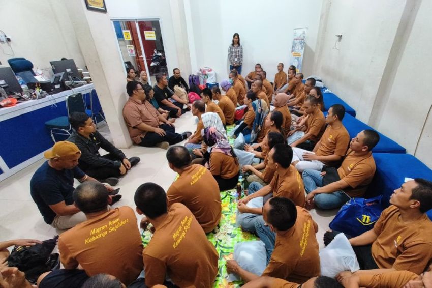 43 Pekerja Migran Indonesia Bermasalah Kembali DIdeportasi