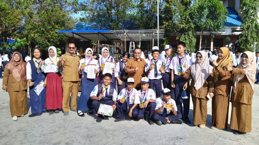 Luar Biasa! Siswa-siswi UPT SMPN 4 Siak Hulu Borong 10 Emas di Kejuaraan Taekwondo Riau Challenge 2025