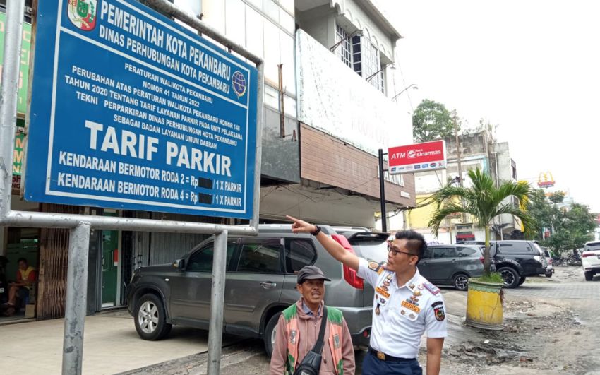 Tarif Turun, Capaian Retribusi Parkir Pekanbaru 2025 Diprediksi Ikut Menurun