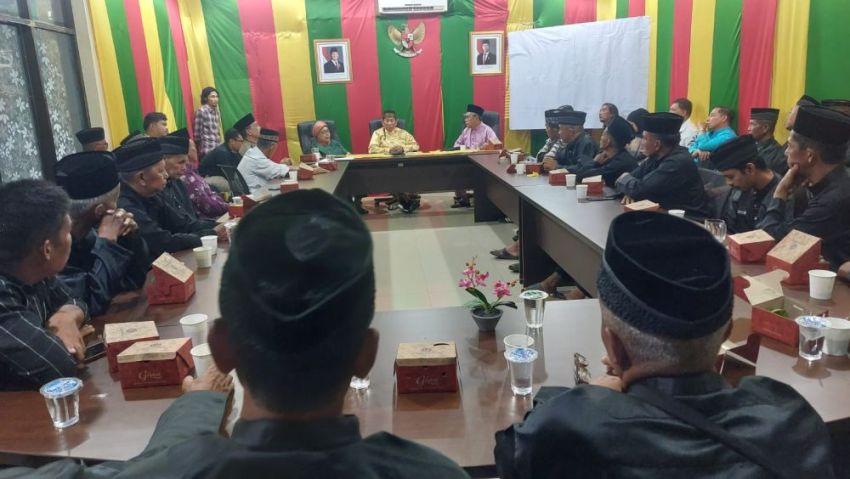 Puluhan Tokoh Adat Datangi LAMR, Minta Keadilan untuk Anak Kemenakan