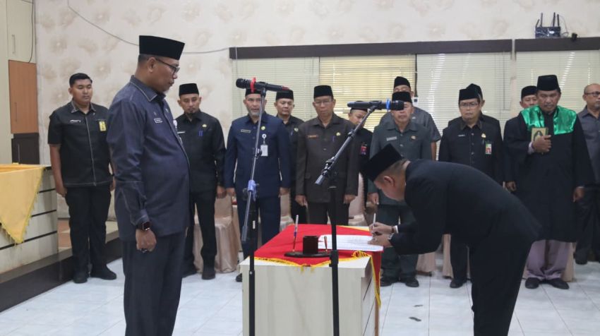 Bupati Inhil Lantik 19 Pejabat Administrator dan Pengawas, Tekankan Kinerja dan Integritas ASN