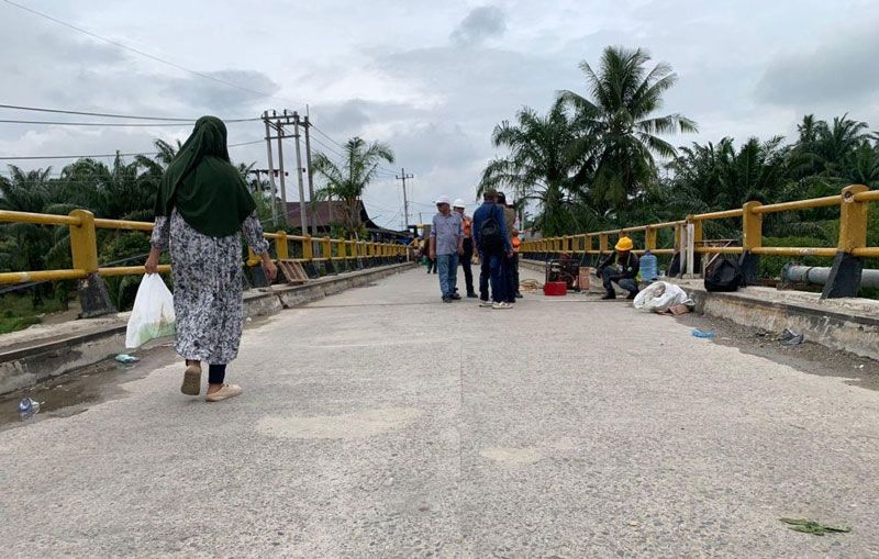Jembatan Sungai Rokan Ujung Batu Diuji Coba Dua Pekan