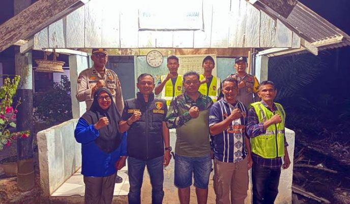 Pastikan Keamanan Warga, Kapolsek Kandis Kunjungi Pos Satkamling Wilayah Kandis Kota