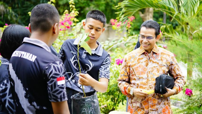 Serapan Naker Sektor Industri dari Alumni SMK di Riau masih Rendah