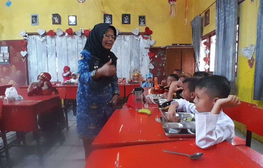 MBG di UPT SDN 035 Tarai Bangun Berjalan Lancar, Peserta Didik Rasakan Manfaatnya
