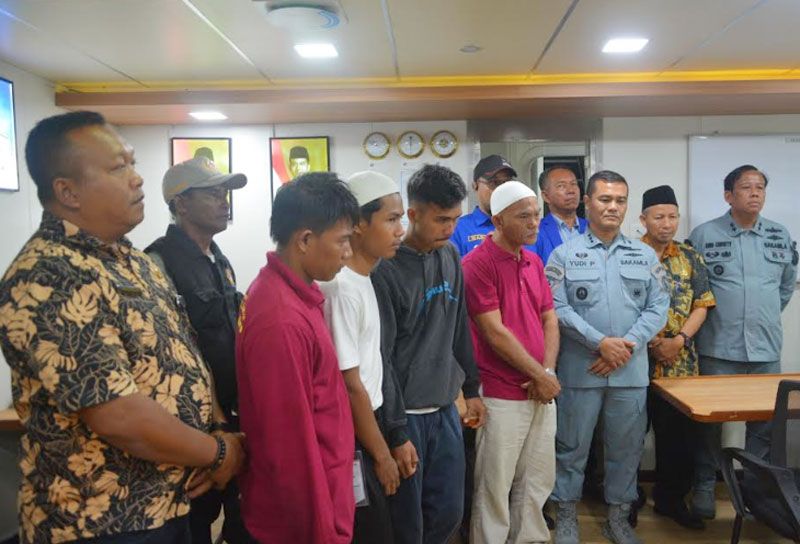 Bakamla Jemput Empat Nelayan Indonesia di Perbatasan Laut Malaysia