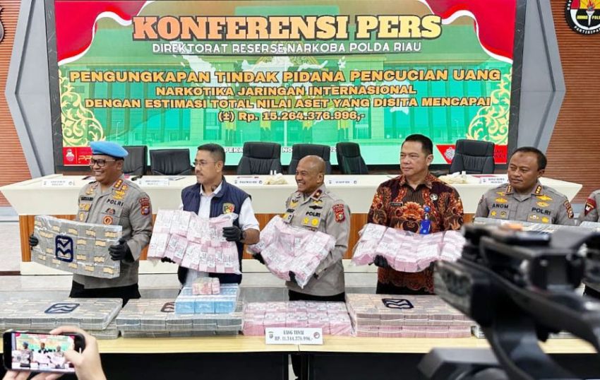 Polisi Bongkar Sindikat Narkoba Internasional di Riau, Aset Rp15 Miliar Disita