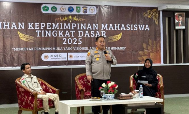 Ratusan Mahasiswa Lancang Kuning Deklarasi Anti Narkoba Bersama BNN Pekanbaru
