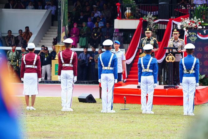 Panglima TNI dan Kapolri Lantik 1.621 Prabhatar di Akmil Magelang