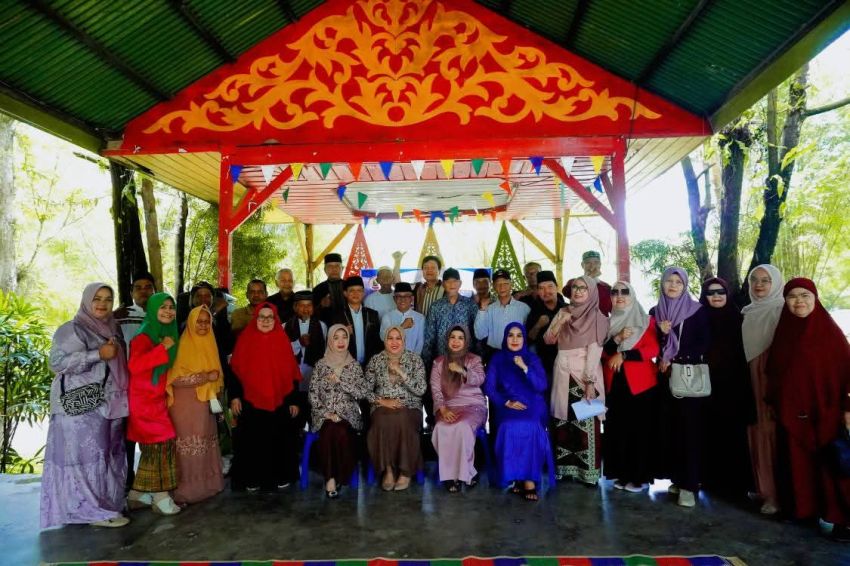 Yeni Erita Resmi Jabat Ketua IKKBS Pekanbaru 2025-2027