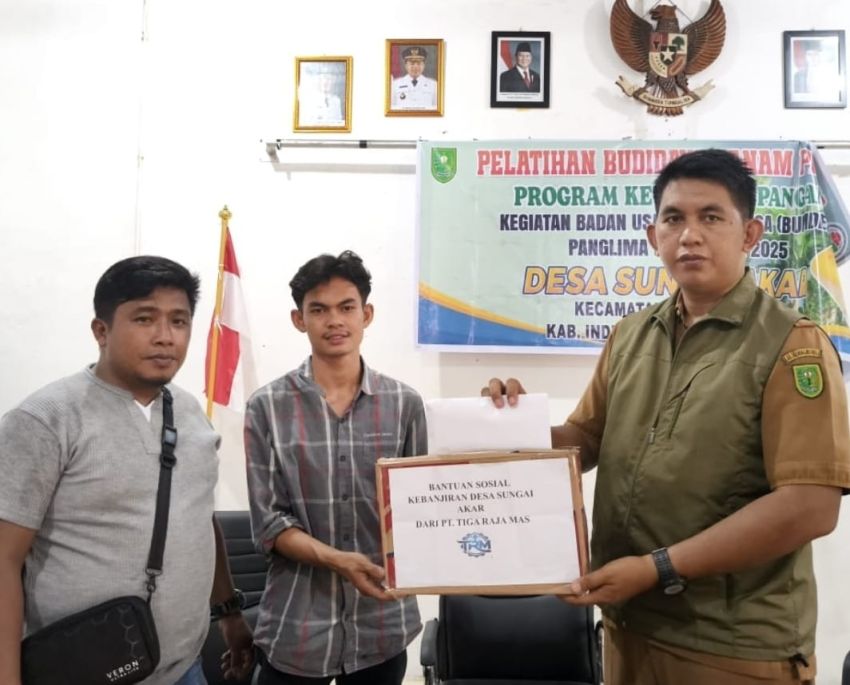 Salurkan Bantuan Amanah PT. Agrinas, PT Tiga Raja Mas Hadir Ringankan Beban Warga Terdampak Banjir