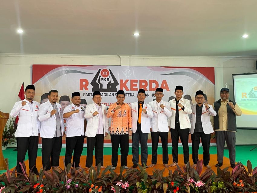 Rakerda PKS Rohul dan Meranti, Hendry Munief Dorong Sinergitas Wakil Rakyat Asal PKS di Pemerintahan