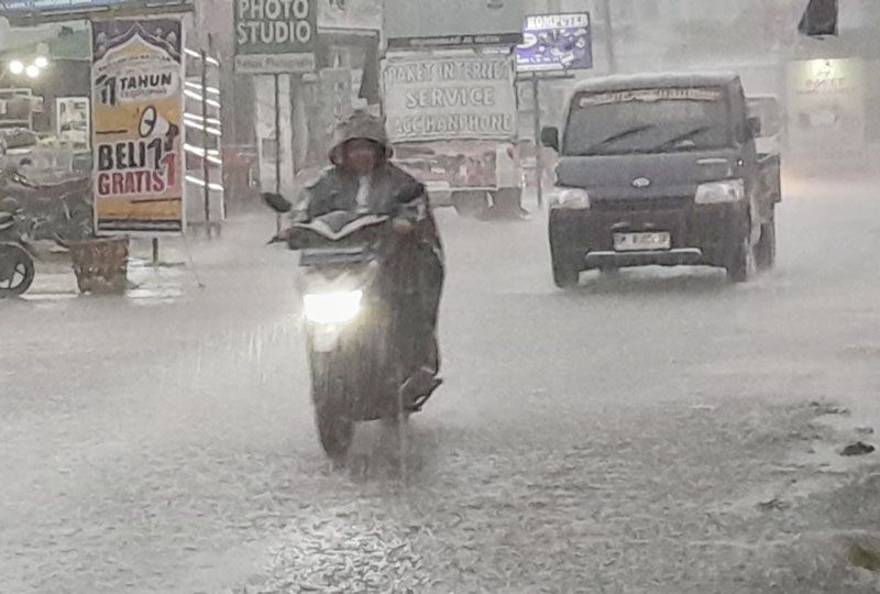BPBD Riau Keluarkan Edaran Kesiapsiagaan Dini Ancaman Banjir