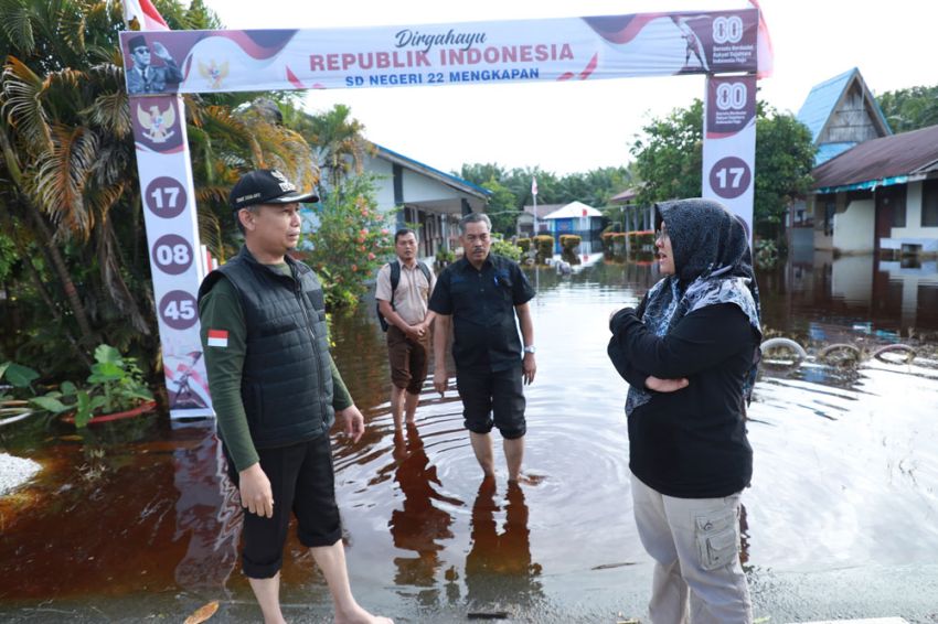 Bupati Siak Tinjau Pusat Banjir Mengkapan, Siapkan Solusi Jangka Panjang