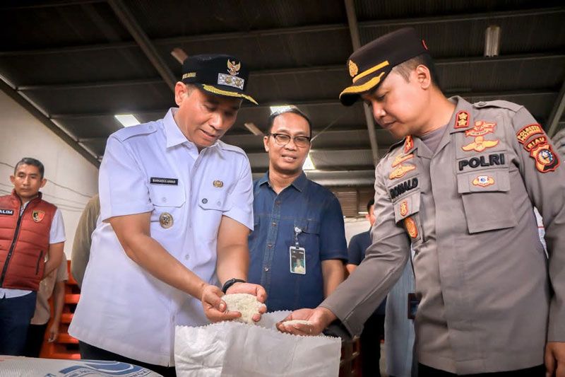 Kawal stok dan Harga Pangan, Wawako Pastikan Stabilitas Pasar Pekanbaru Jelang Nataru