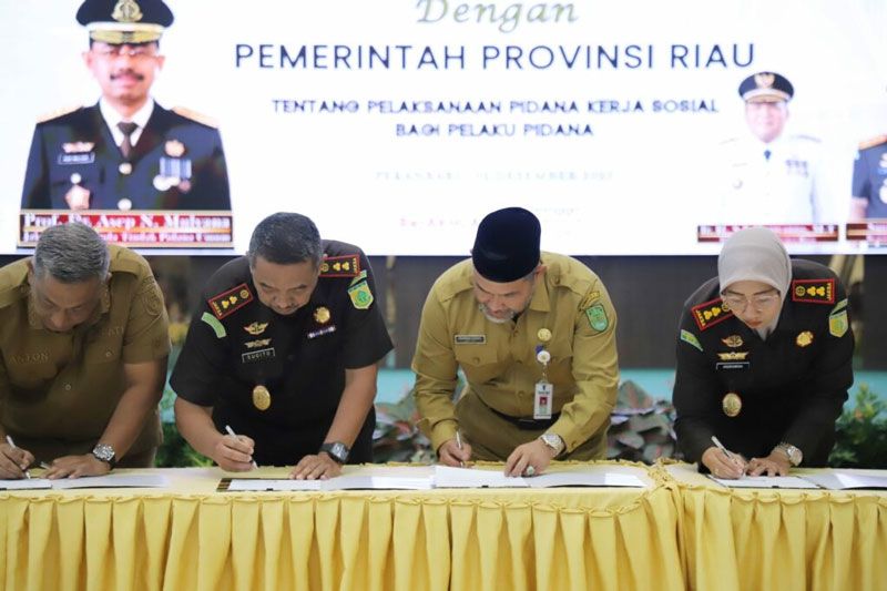Kejari dan Pemkab Inhil Teken MoU Pidana Kerja Sosial, Dukung Penerapan KUHP Baru