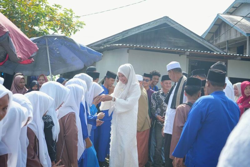 Hadiri Peringatan Isra Mi&rsquo;raj 1447 H di Yayasan Nurul Islam Gaung, Wabup Yuliantini Ingatkan Pelajar Bahaya Narkoba