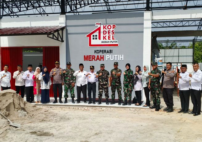 Kasdam Kodam XIX/Tuanku Tambusai Tinjau Percepatan Pembangunan KDKMP Tanah Putih Tanjung Melawan Rohil