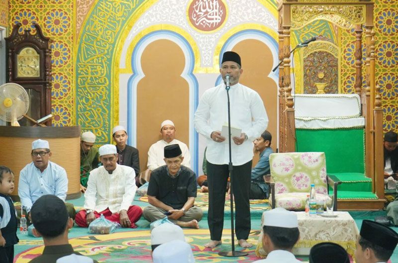 Peringatan Isra Mi'raj di Masjid YAMP, Bupati Inhil Ajak Jaga Kerukunan