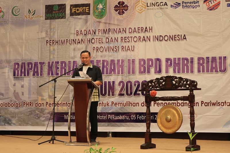 Wali Kota Pekanbaru Hadiri Raker PHRI Riau 2026, Siap Kolaborasi