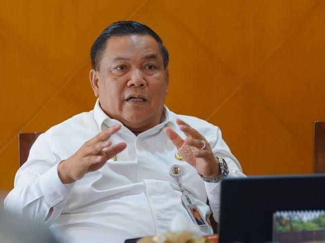 Pemprov Surati Pemko dan Pemkab Se-Riau Soal Sampah