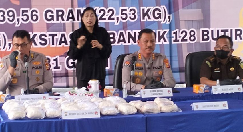 22,53Kg Heroin Dimusnahkan, Polda Riau Nyatakan Perang Melawan Narkoba