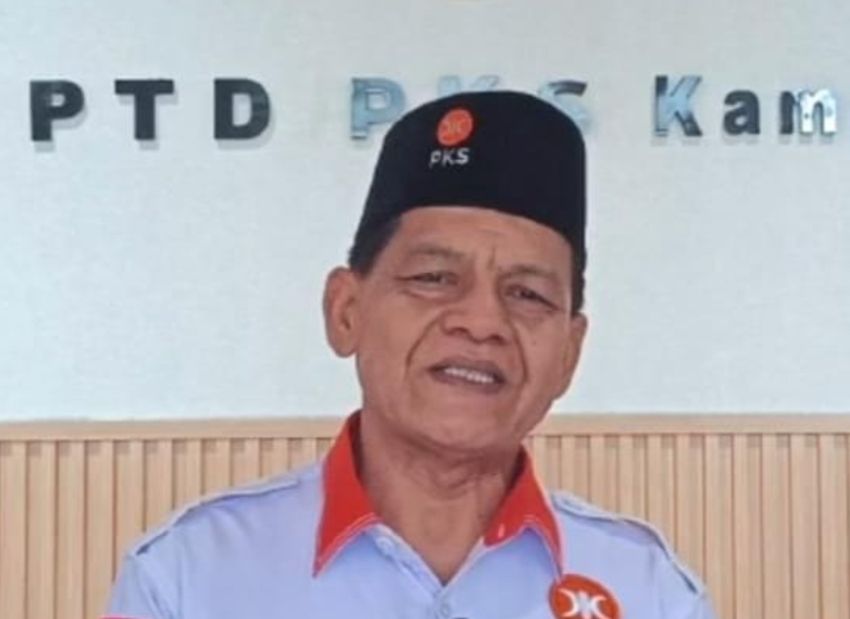 Ketua DPD PKS Kampar Titip Doa untuk Kemajuan Daerah Kepada Jamaah Haji