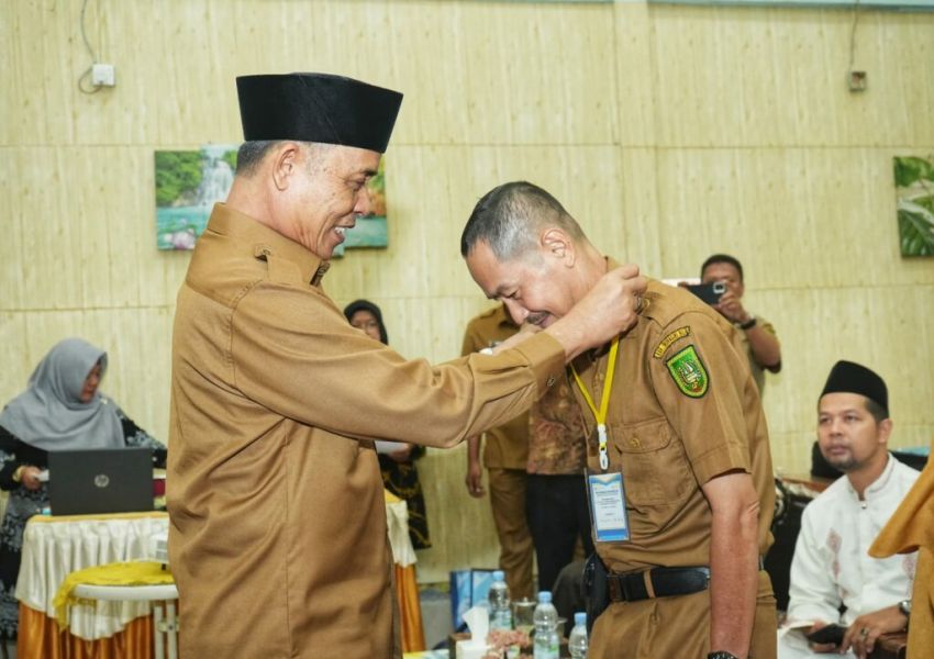Pelestarian Bahasa Daerah, Bupati Herman Buka Bimtek Revitalisasi Bahasa Melayu Riau