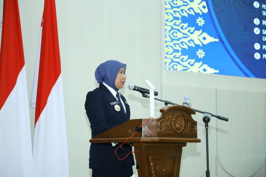 Wabup Yuliantini Sampaikan Sambutan Bupati Inhil Terhadap Rekomendasi DPRD Tentang LKPJ Bupati Inhil Tahun 2025