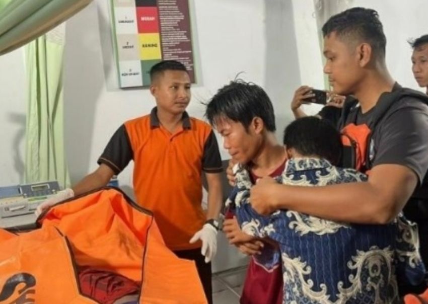 Dua Hari Pencarian, Bocah Tenggelam di Jembatan Empat Balai Sungai Kampar Ditemukan Malam Tadi