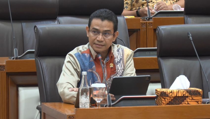 Rapat dengan Menteri Ekraf, Komisi VII DPR Soroti Dampak Nyata 76 MoU Bagi Pelaku Kreatif