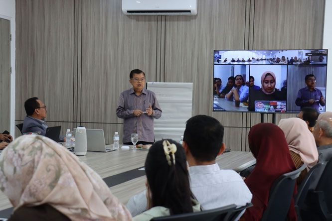 Jusuf Kalla: Krisis Ekonomi dan Politik Tidak Bisa Dipisahkan, Universitas Harus Hadir Berikan Solusi
