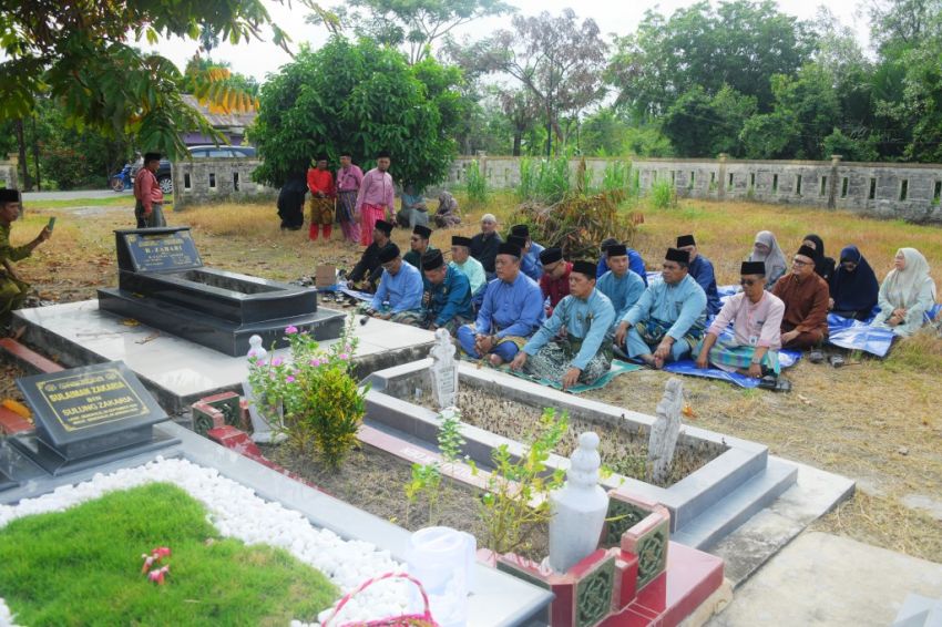 LAMR Laksanakan Tradisi Ziarah Makam Pendahulu Jelang Hari Jadi Bengkalis Ke-514
