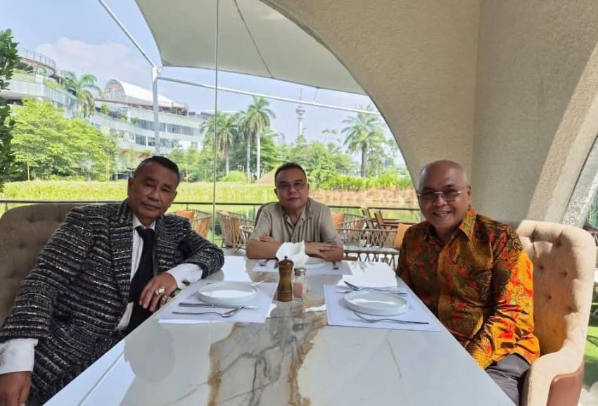 Sepakat Akhiri Polemik, Hotman Paris Minta Maaf Langsung ke Ketum PWI