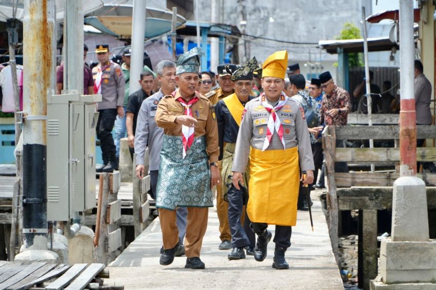 Bupati Herman Dampingi Kapolda Riau Kunker di Kecamatan Concong