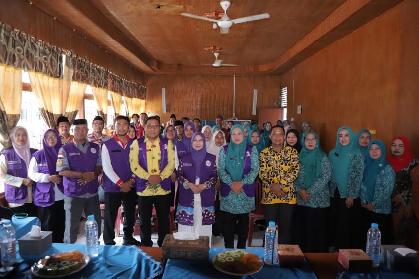 Hj. Katerina Buka Pembinaan dan Sosialisasi 6 Bidang SPM, Perkuat Peran Posyandu