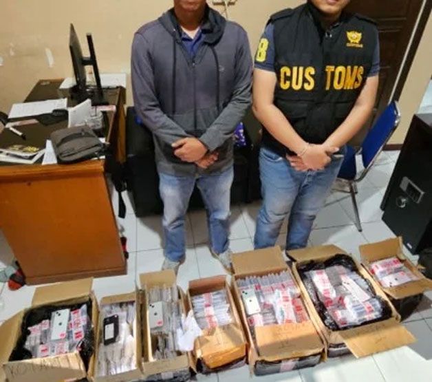 Bea Cukai Bengkalis Amankan 652 unit Iphone Bekas Ilegal senilai Rp4 Miliar
