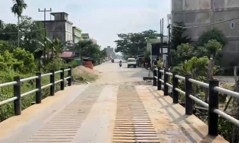 Perjuangan Membuahkan Hasil, Perbaikan jalan dan Jembatan di Parit Landang Dilanjutkan ke Parit Tamrak
