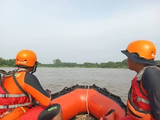 Terseret Arus, Seorang Remaja Dilaporkan Tenggelam di Sungai Siak