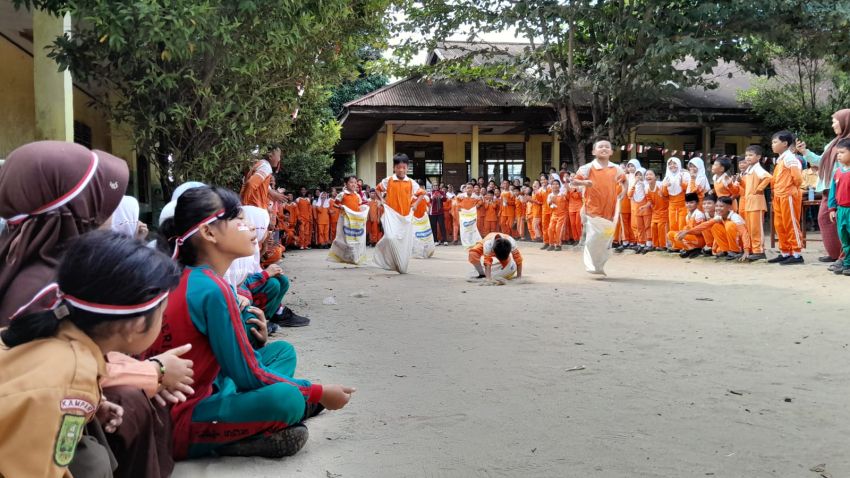 UPT SDN 011 Desa Baru Gelar Kegiatan Kemeriahan Perayaaan HUT RI ke-81