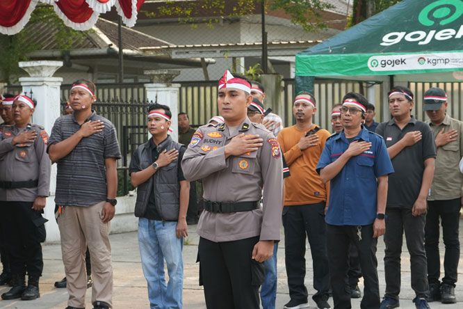 HUT RI ke-81, Ditbinmas dan Bid Humas Polda Riau Bersama Jurnalis Satukan Semangat Merah Putih