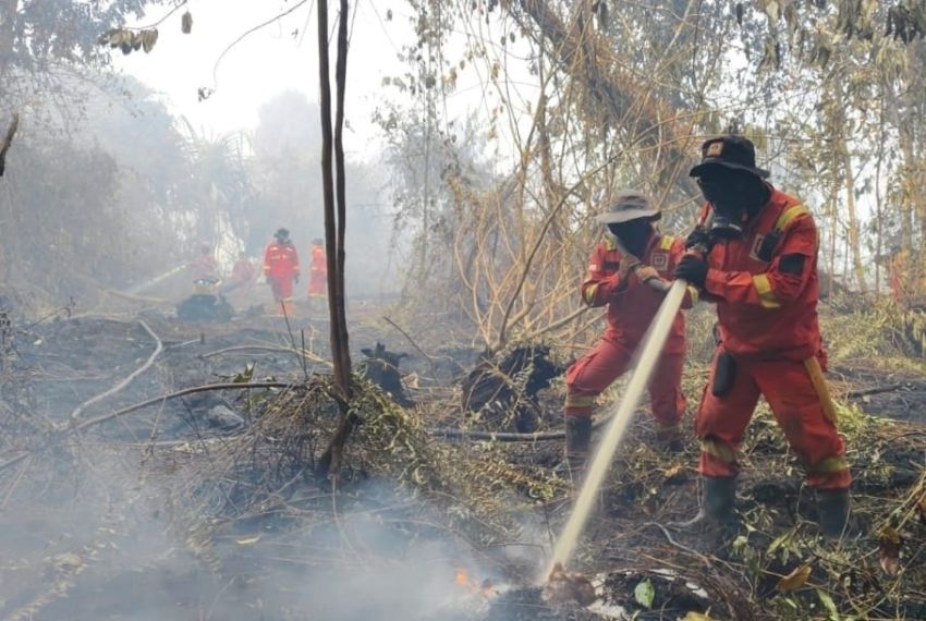 Tujuh Titik Karhutla di Riau Masih Membara, Personil Manggala Agni Diperkuat