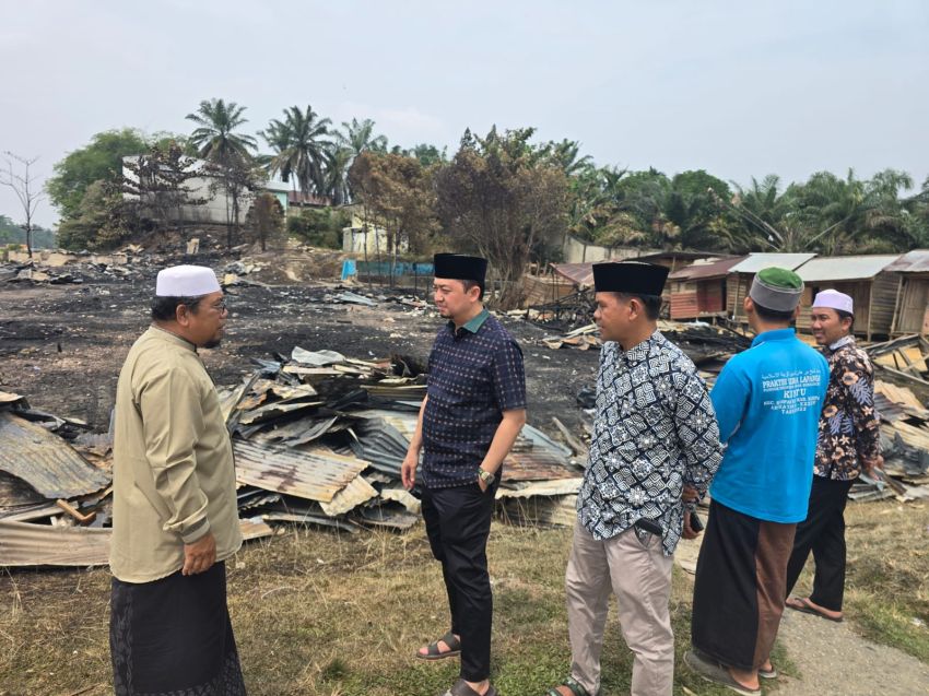 Kunjungi Pesantren Syekh Burhanuddin Kuntu Pascakebakaran, Syahrul Aidi Ajak Berdonasi