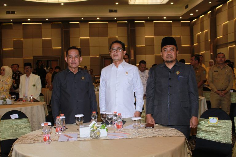 Waka I DPRD Inhil Hadiri Sarasehan Kebangsaan MPR RI di Pekanbaru
